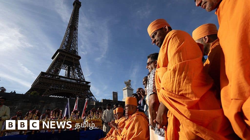 பாரிஸ் ஈபிள் கோபுரம் திடீர் மூடல்: இந்து மதக்குழு வருகையால் வெடித்த சர்ச்சை! பாரிஸ் ஈபிள் கோபுரம் திடீர் மூடல்: இந்து மதக்குழு வருகையால் வெடித்த சர்ச்சை!